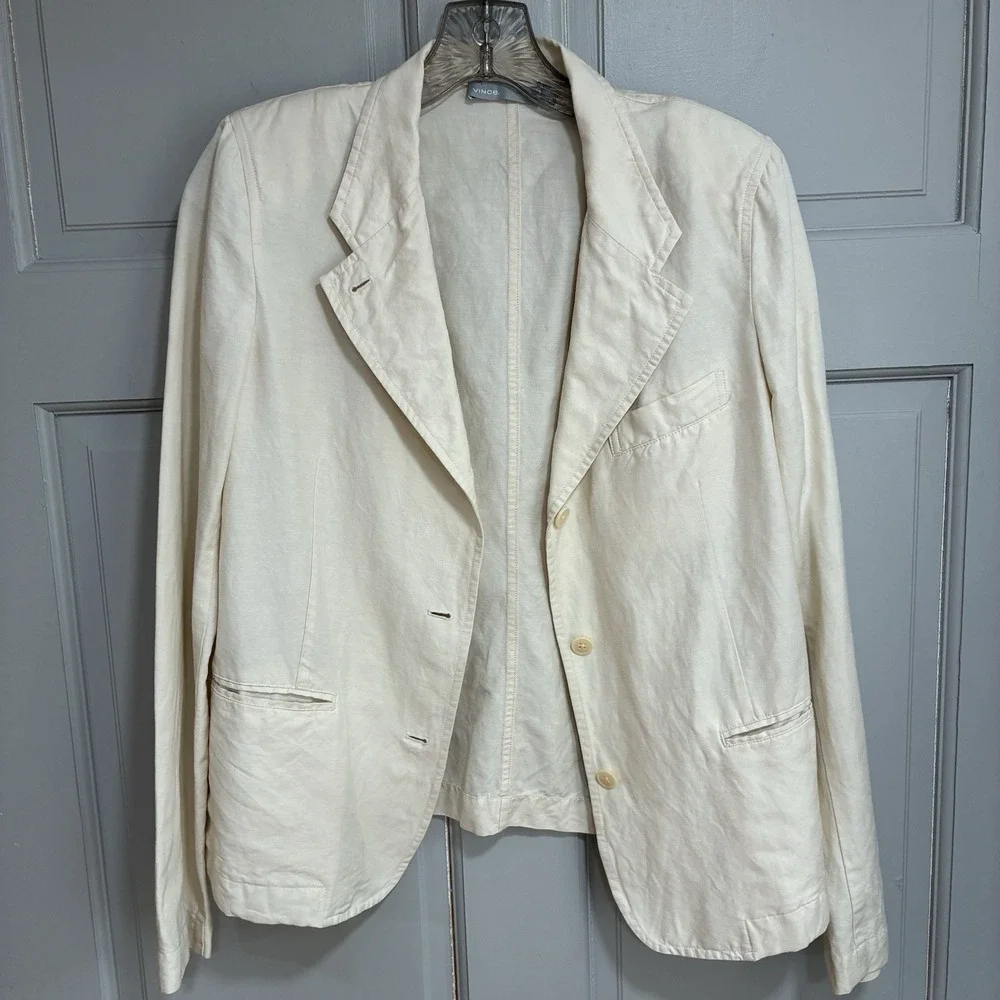Vince Womens Blazer Beige Size 8 Lightly padded Classic Tailored Fit Casual